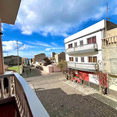 Casa Bb&Djassi Bed & Breakfast Понта до Сол Екстериор снимка